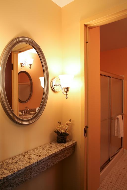 Main Street Inn بلاكسبورغ المظهر الخارجي الصورة