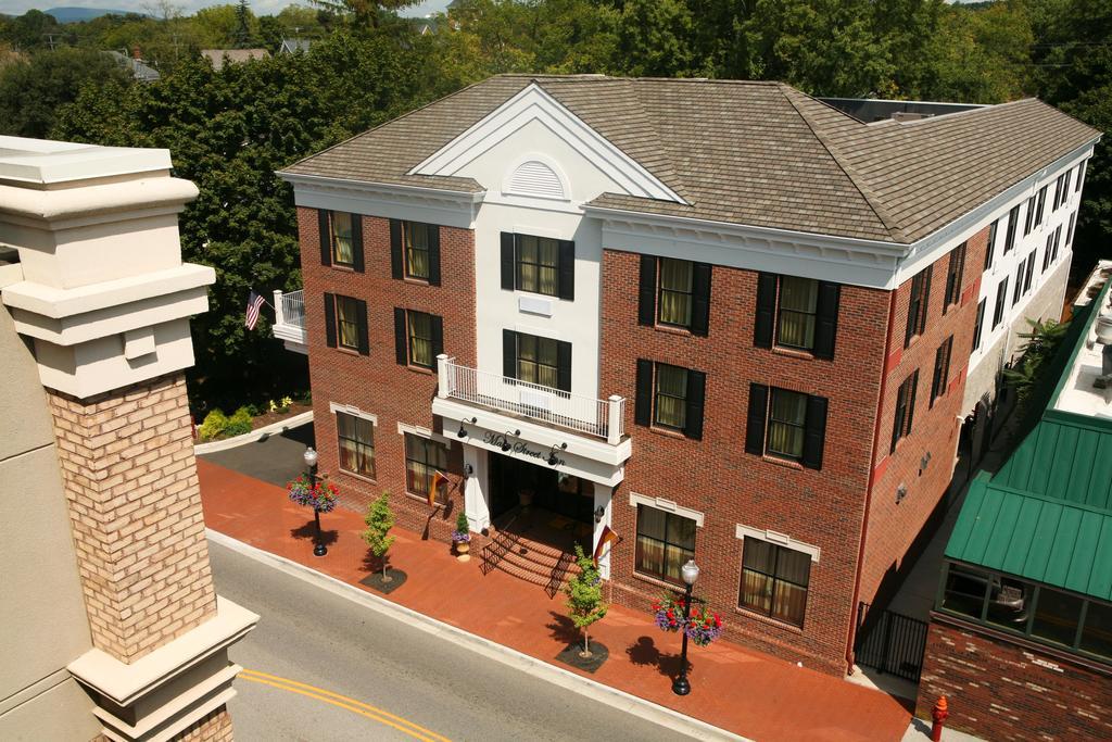 Main Street Inn بلاكسبورغ المظهر الخارجي الصورة