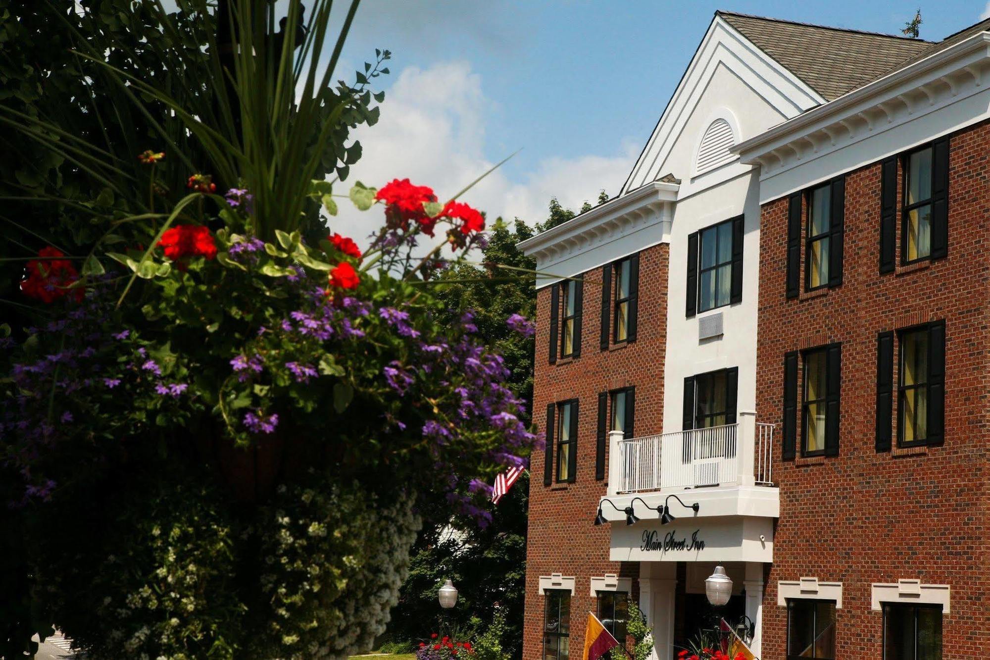 Main Street Inn بلاكسبورغ المظهر الخارجي الصورة