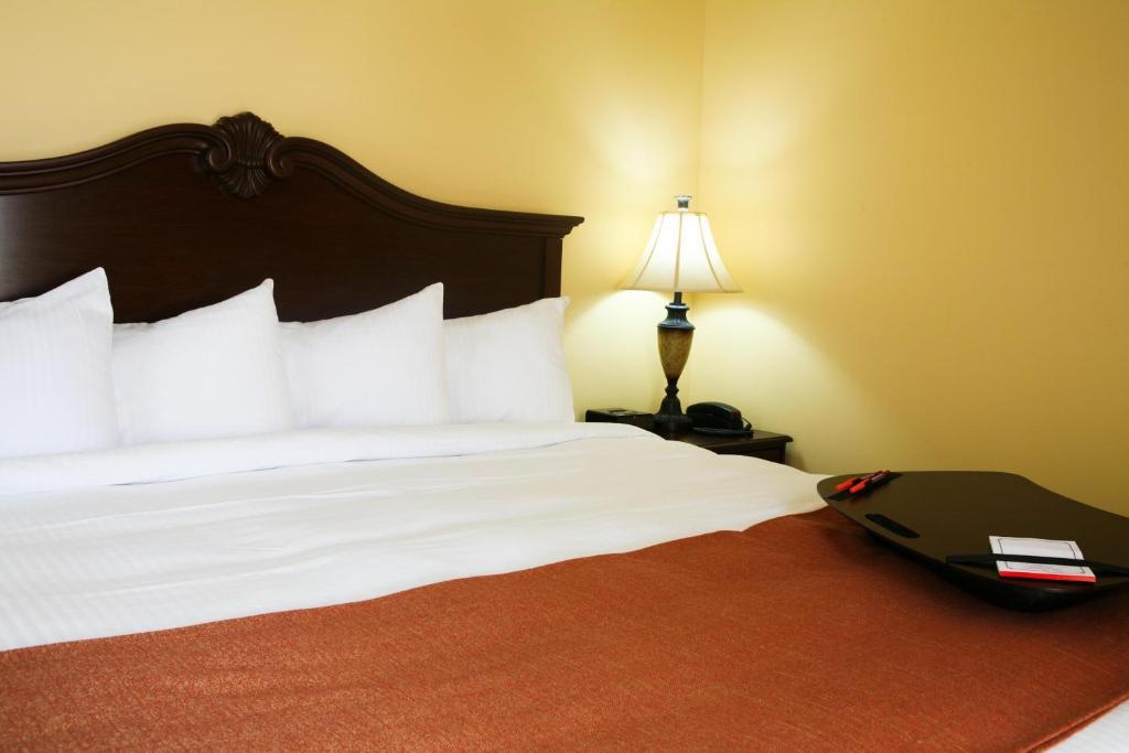Main Street Inn بلاكسبورغ المظهر الخارجي الصورة